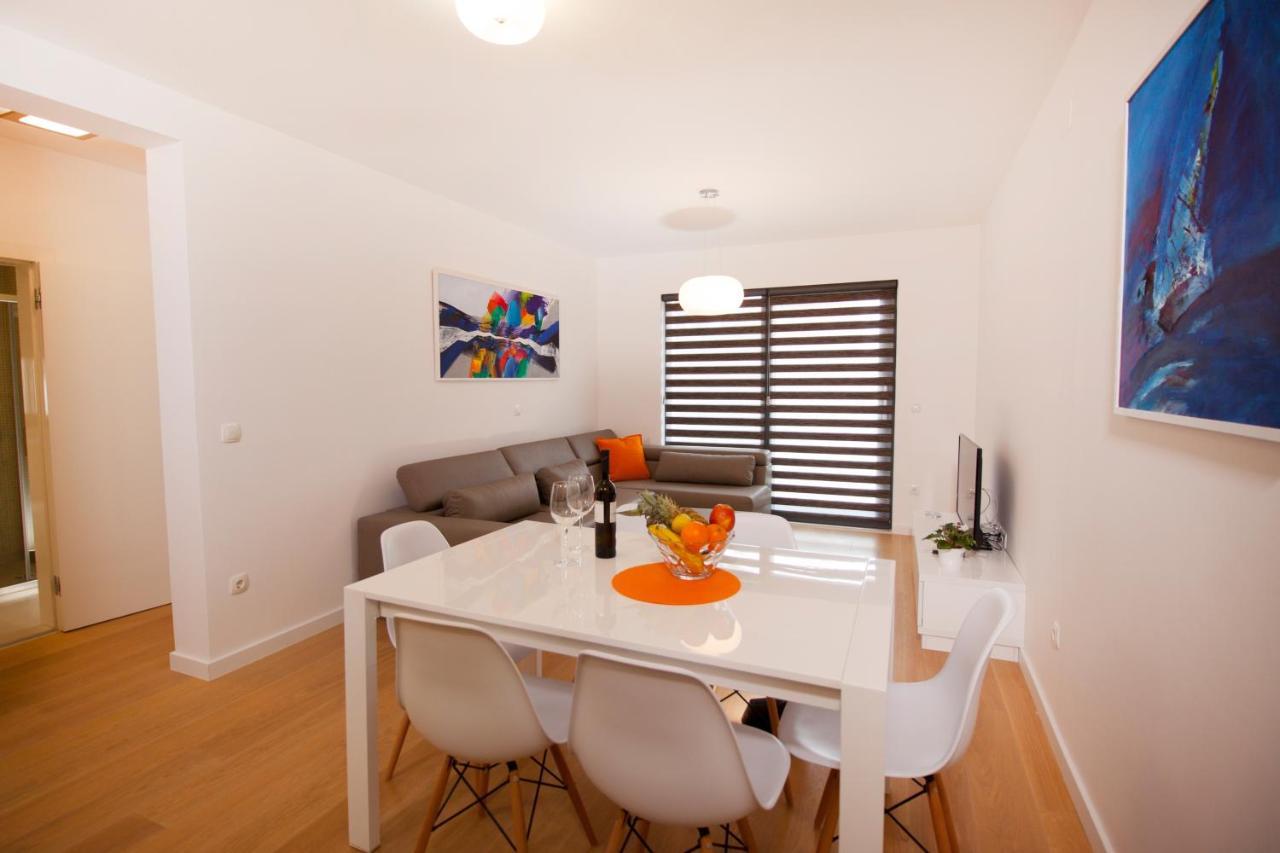 Apartments By The Sea Makarska - 19145 Εξωτερικό φωτογραφία